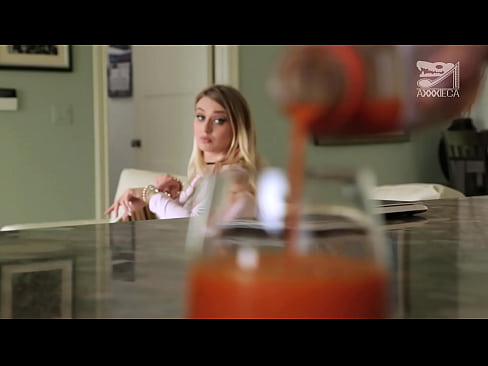 ❤️ Msichana wa moto na tits kubwa na pussy tight anapata jogoo kutoka loser, lakini ngumu sana Ponografia tu ❤