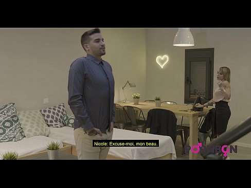 ❤️ PORNBCN 4K Mwanamke mmoja aliyekomaa na matiti makubwa anataka kunyofolewa mkundu kijana gigolo mwenye dick kubwa blowjob amortist kazi ngumu ya mikono kazi ya mbwa style pussy lick orgasm French subtitles Ponografia tu ❤